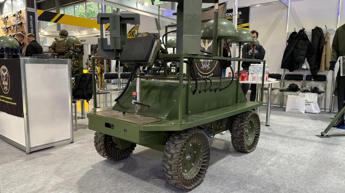 Ukrainian company develops ground robot equipped with electronic warfare module