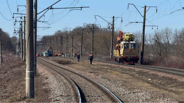 УЗ розповіла про ремонтні плани-2026: ремонтуватиме й у прифронтових областях