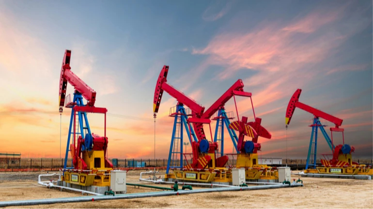 Russia has lost 40% of oil export capacity – Reuters