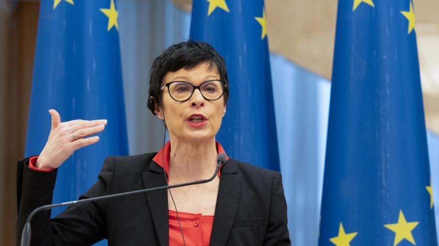 EU enlargement commissioner says launching clusters with Ukraine and Moldova is absolutely necessary