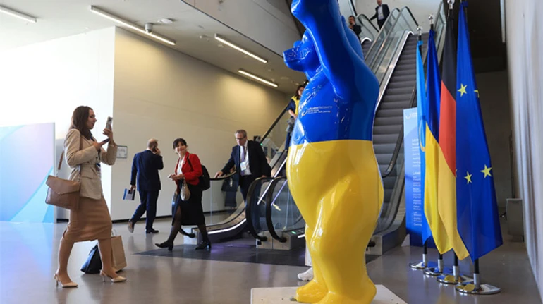 Від допомоги до інвестицій один крок. Що просив і що отримав Київ на конференції в Берліні