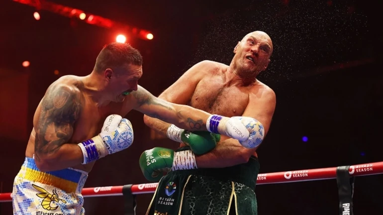 Ukrainian boxer Usyk has defeated his opponent Fury and become undisputed world champion – video