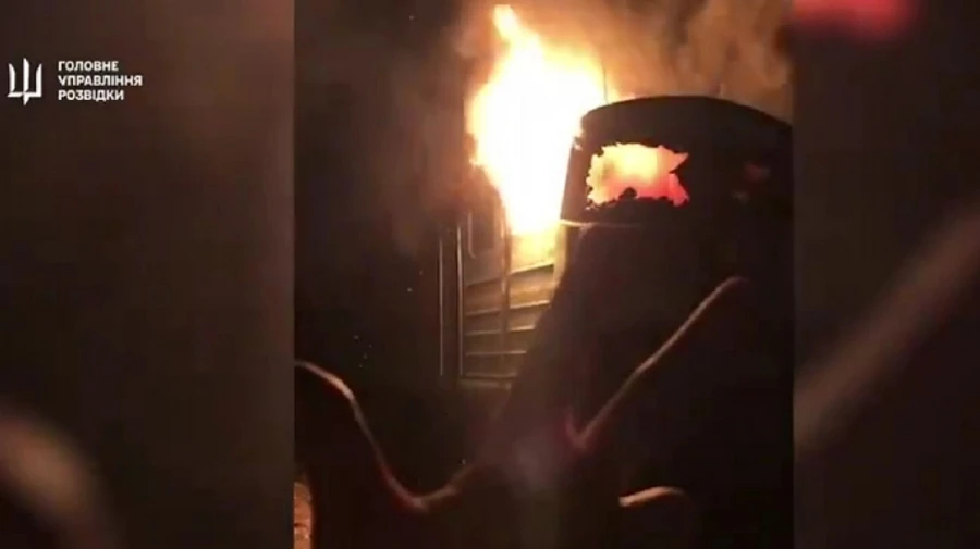 Разведка сообщила об уничтожении двух тепловозов в России