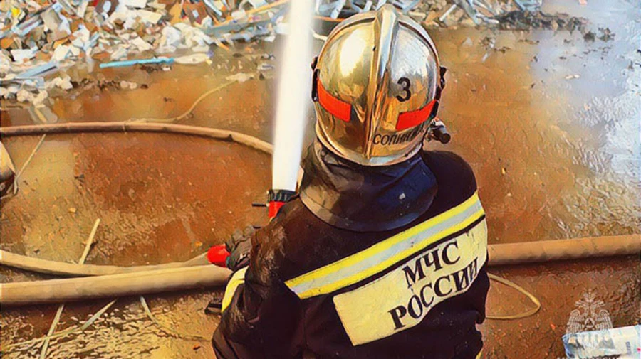 Military plant in Moscow catches fire