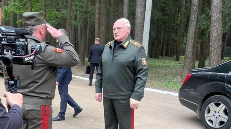 Unwell Lukashenko finally reappears in Belarusian propaganda