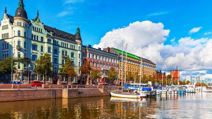 Фінляндія відкрила кордони для туристів з України