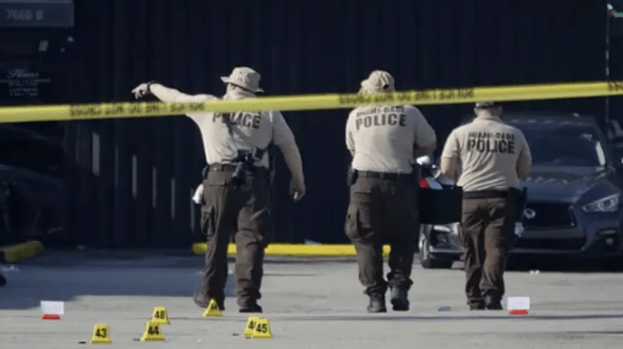 У Маямі – друга стрілянина за три дні: невідомі обстріляли натовп