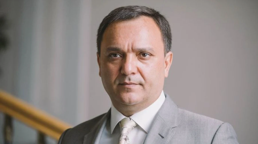 Медведчука охороняє фірма, яка належить його соратнику