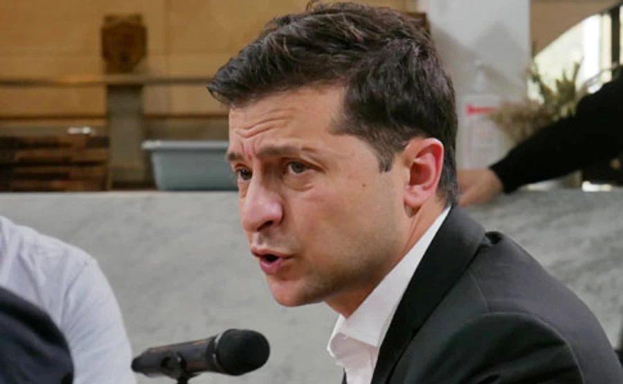 Зеленський: Я думав, ми будемо всіх корупціонерів садити, а мені сказали ай яй яй