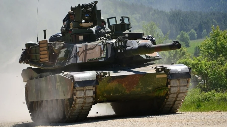 US soldier arrested for attempting to pass classified information on Abrams tanks to Russia