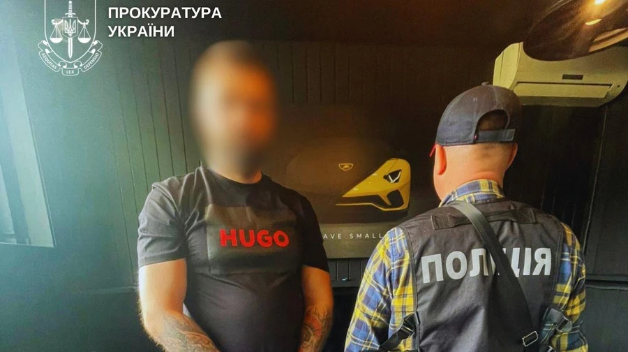 Киевлянин предлагал мужчинам инвалидность за 25 тысяч долларов
