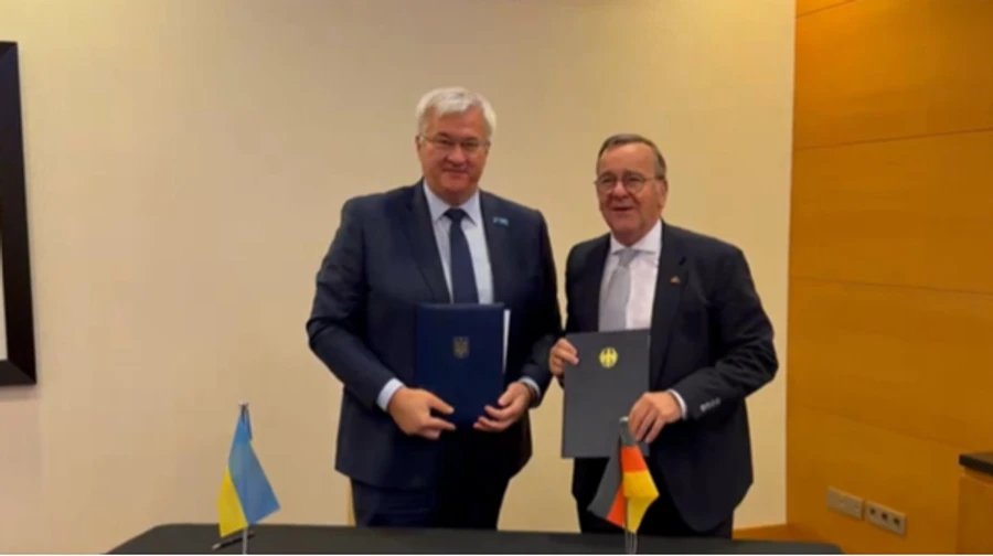 Німеччина з Україною уклали угоду про спільне виробництво дронів BARS