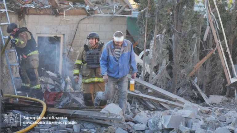 Number of casualties rises to 40 after large-scale Russian attack on Zaporizhzhia – photos