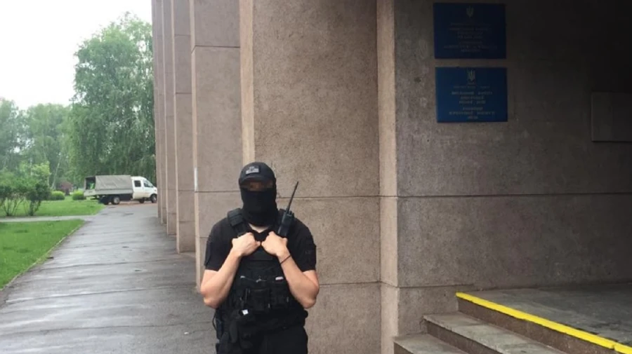 Фіскали обшукують Криворізьку міськраду