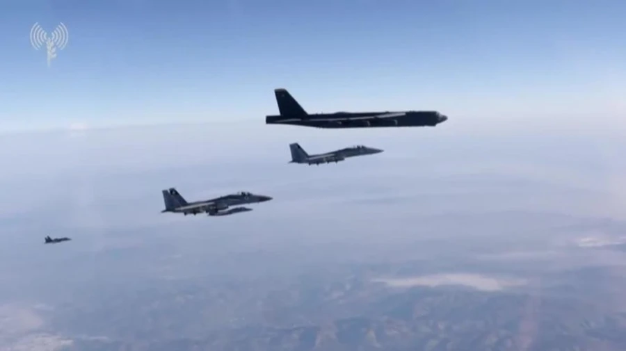 Ізраїль заявив, що розбомбив великий склад зброї у Секторі Газа