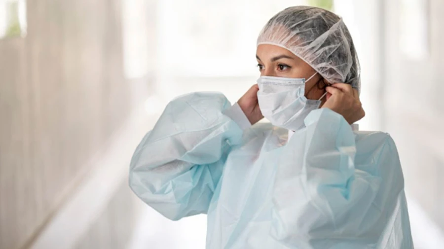 За сутки в Украине заболели COVID 537 детей и 422 медика