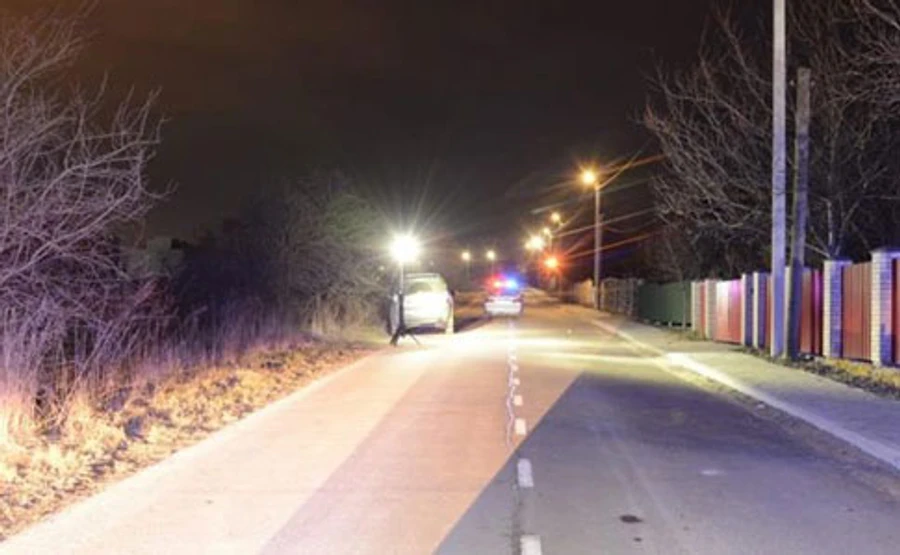 Мужчина застрелил молодую женщину и пытался убить очевидца на Львовщине