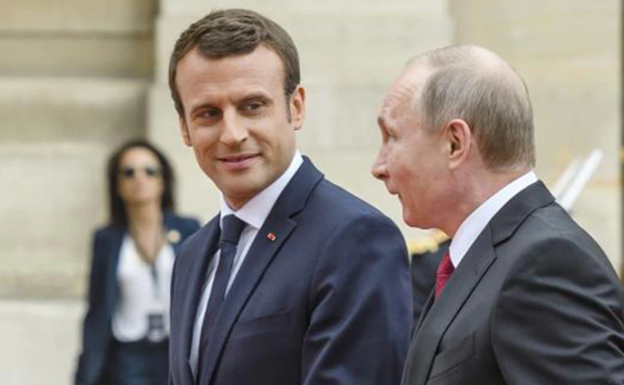 Путин рассказал Макрону, чего ждет от Киева