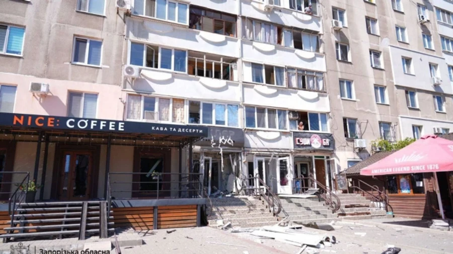 Russians attack Zaporizhzhia Oblast, injuring seven people and causing damage – photos