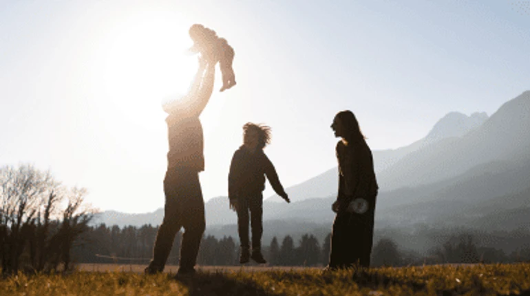 Посилення соціальних послуг для кожної дитини та сім’ї