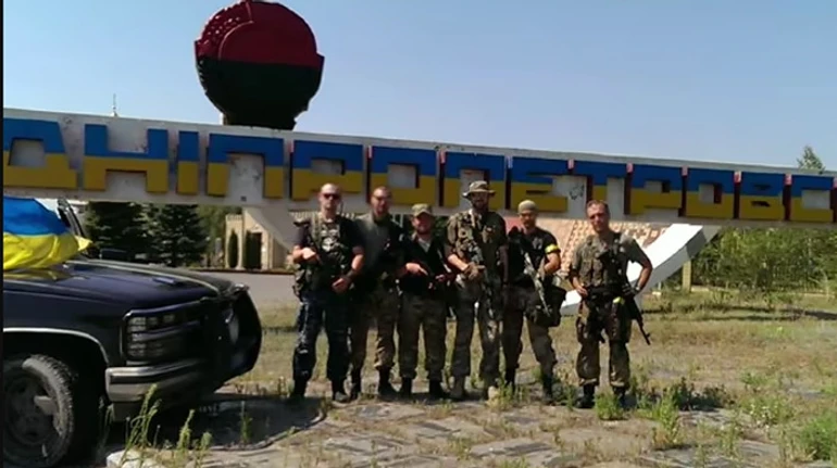 Спогади про вихід з Іловайська Бійця Ікс: Там багато полів, випалених, як після Хіросіми ... І такий трупний запах