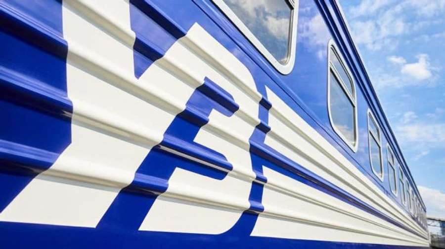 Через снігопади в Польщі Укрзалізниця йде назустріч пасажирам вечірніх рейсів