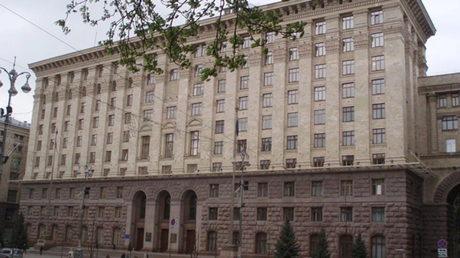 На хабарі затримали чиновника з департаменту транспорту Київради – Кличко