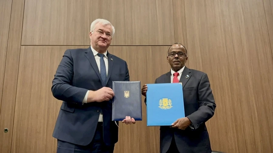 Україна встановила дипвідносини з Сомалі – МЗС