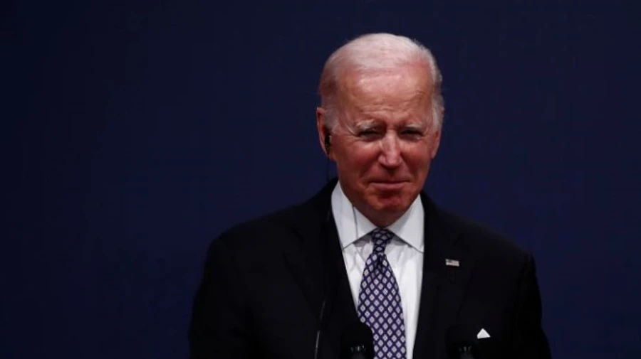 Посольство США показало Байдена в виде украинского казака, пишущего письмо султану