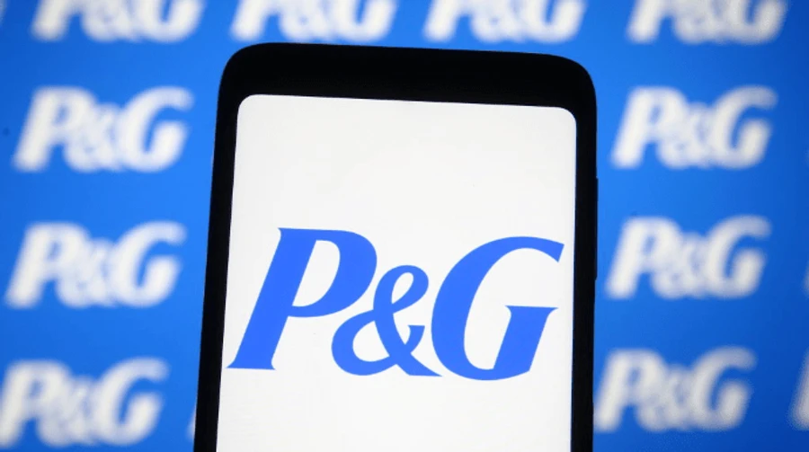 Компанія-власник Pampers, Always і Fairy скорочує діяльність в Росії