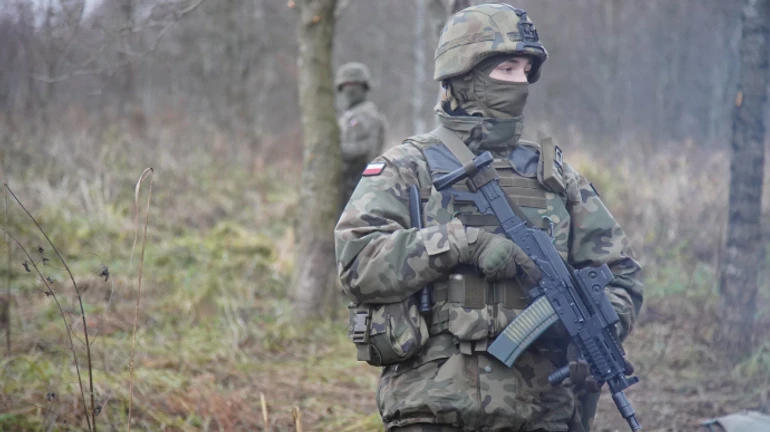 Група мігрантів прорвала білоруський кордон, їх затримали поляки