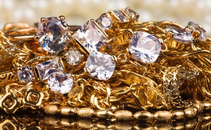 В магазинах Столичная ювелирная фабрика изъяли более 60 тысяч украшений