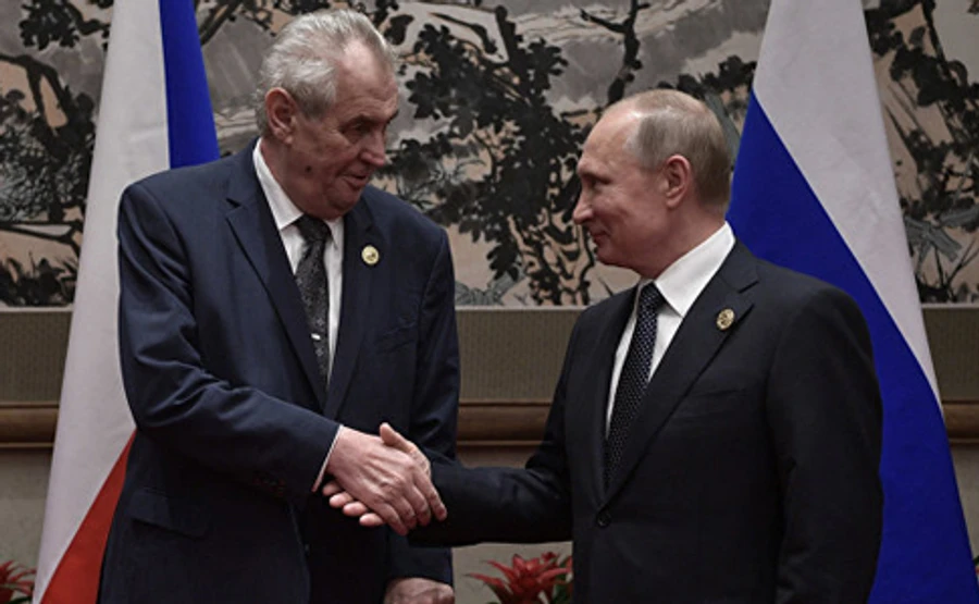 Газета прем’єра Чехії розкрила фінансування партії Земана друзями Путіна