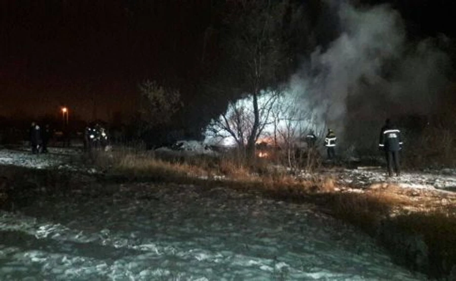 Падіння гелікоптера: Пілоти могли не помітити розтяжку телевежі