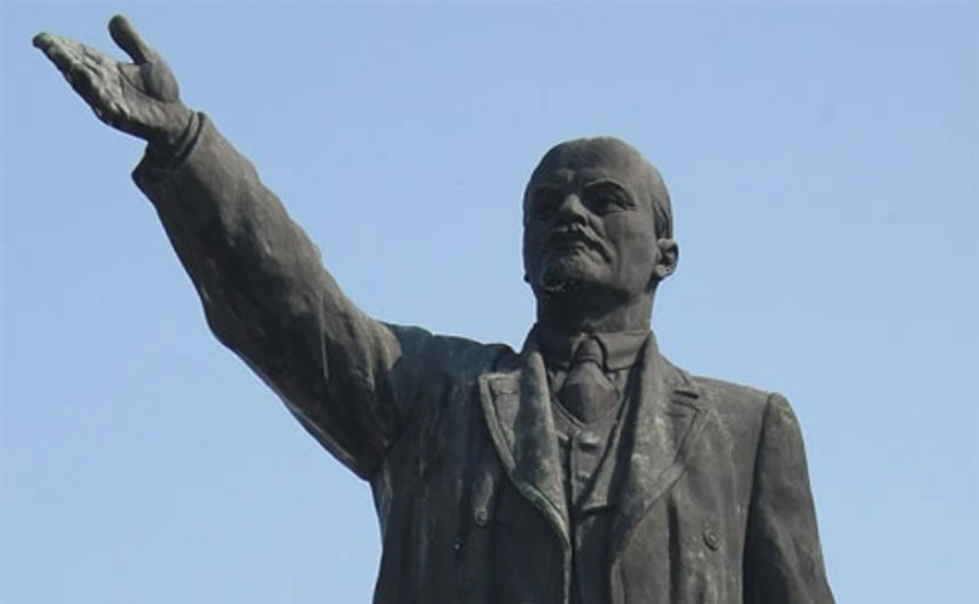 У Донецьку намагалися підірвати пам'ятник Леніну