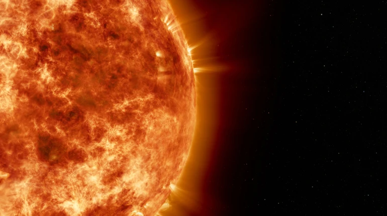 Чи будуть  магнітні бурі у лютому: прогноз космічної погоди на місяць