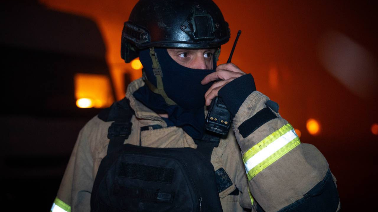 Росіяни вранці вдарили по Києву – постраждала жінка та двоє підлітків