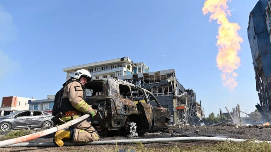 Doctors and emergency workers injured in repeat Russian strike on Kharkiv – photos
