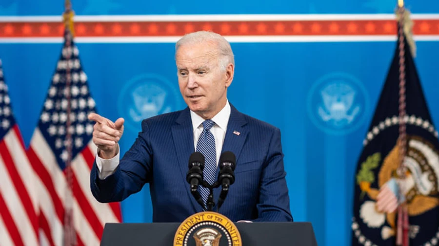 Biden calls possible refusal to support Ukraine absolutely crazy