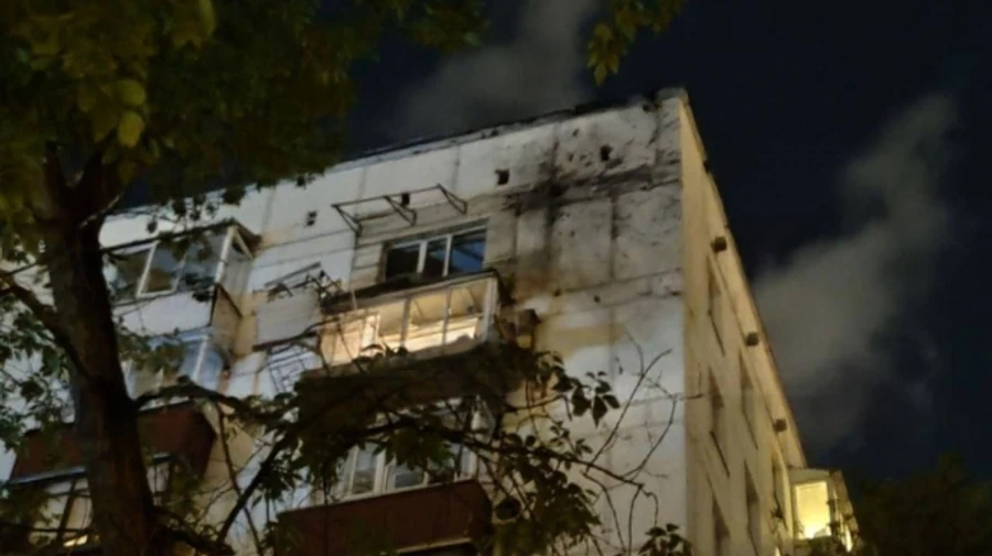 Ukrainian UAVs launch large-scale attack on Russia: airports closed in five oblasts – video