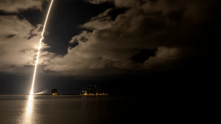 Главные новости субботы и ночи: миссия NASA, ограничения в Запорожье