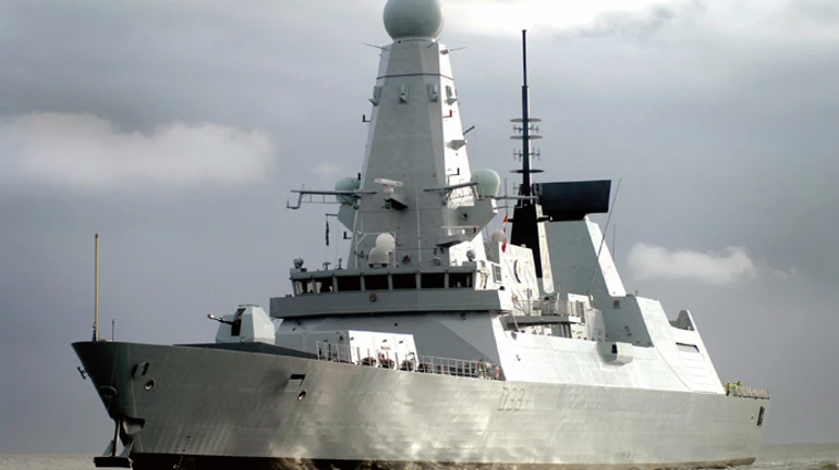 Глава МЗС Британії був проти проходження есмінця біля Криму, але прем’єр дав дозвіл – ЗМІ