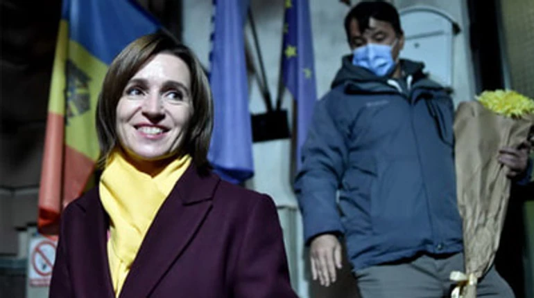 Розгром Додона: як Мая Санду перемогла у Молдові та що це означає для України