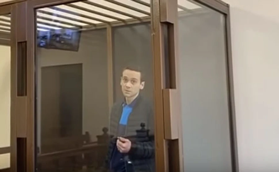 Обвинувачений у вбивстві погрожував підірвати себе гранатою в суді Одеси