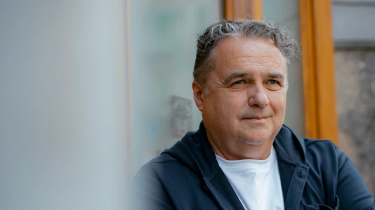 Страница, которую мы перевернули и должны забыть. Новый руководитель Молодого театра Станислав Моисеев о скандале с домогательствами и дыре в репертуаре после Белоуса