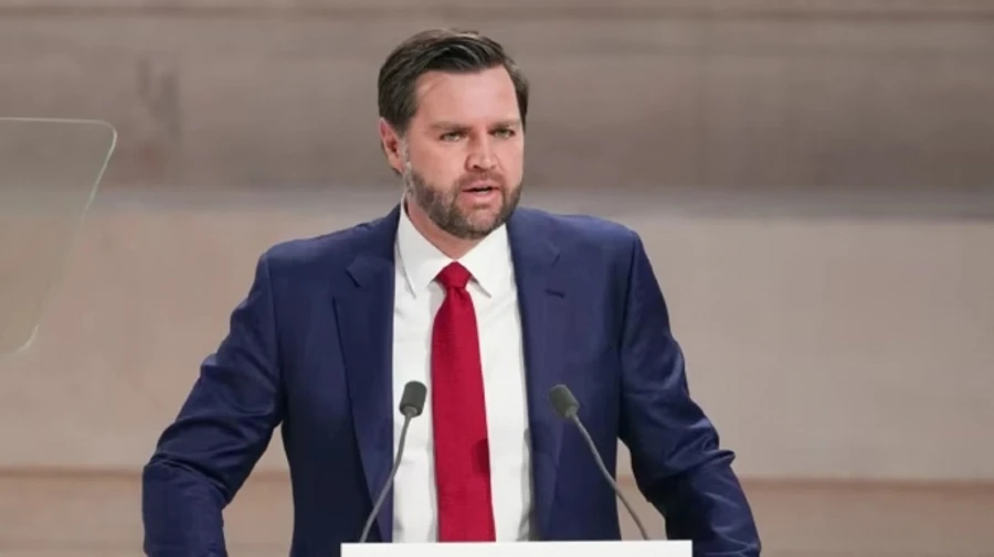 Венс: Иран больше не способен создавать ядерное оружие