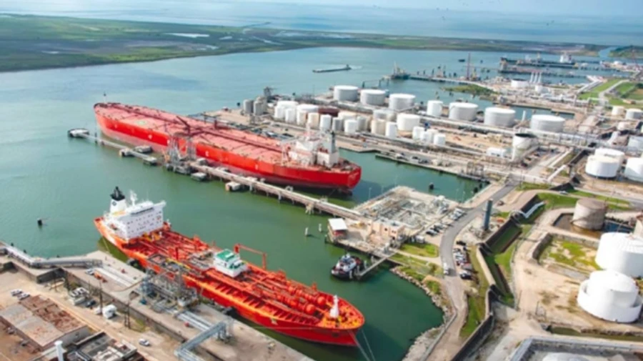 Безпілотники атакували найбільший у РФ морський торговельний порт - Astra