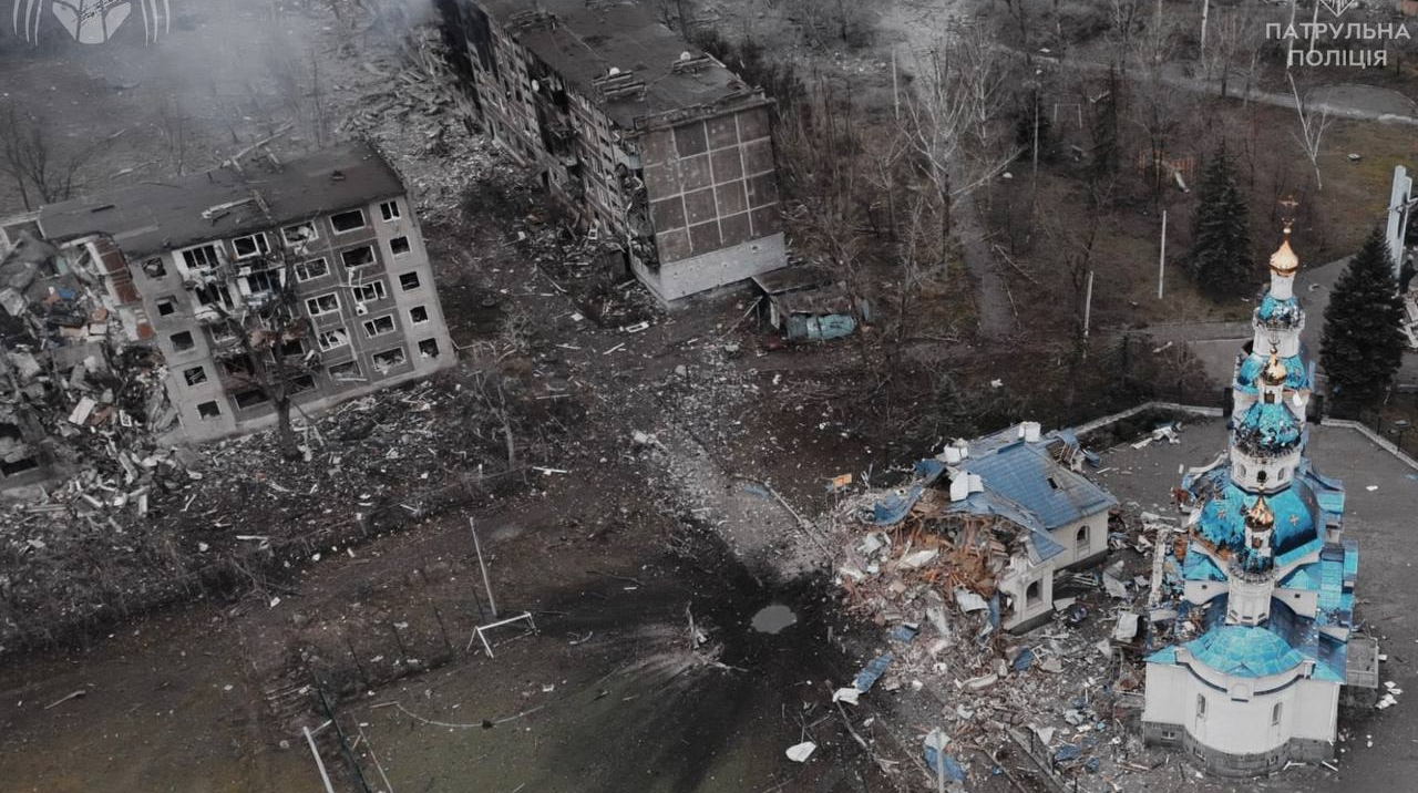 Ukrainian defence forces release footage showing how Russia is destroying Kostiantynivka