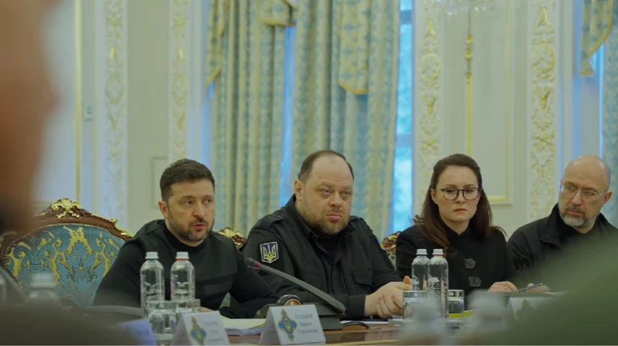 Зеленский снова укорил власти Киева за недостаточную подготовку плана устойчивости