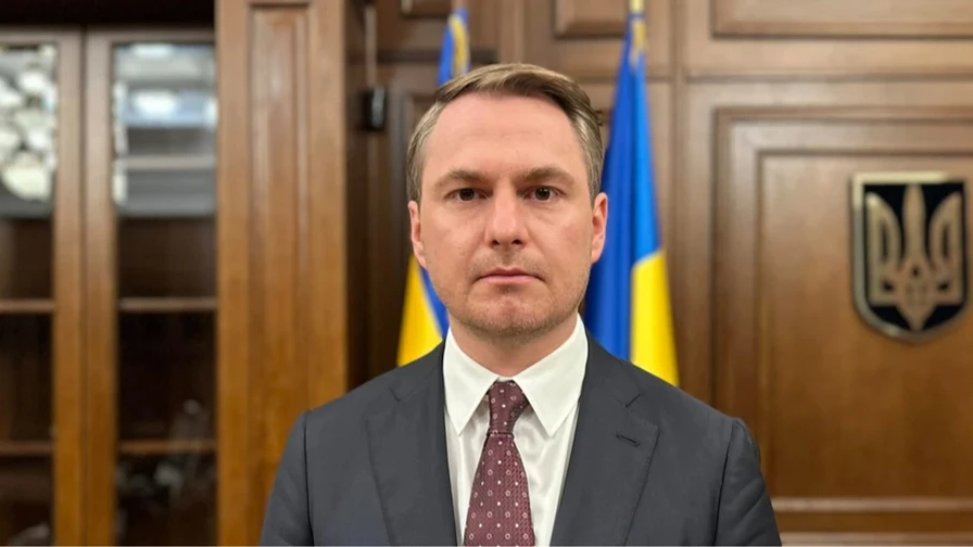 Ексгенпрокурор Кравченко, який виїхав за кордон, написав заяву про звільнення з прокуратури